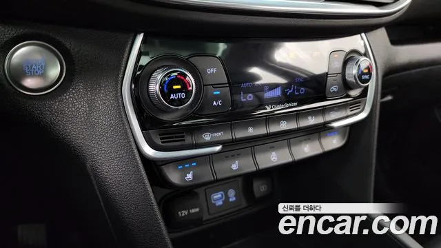 Hyundai Santa Fe 2019 thumb 7