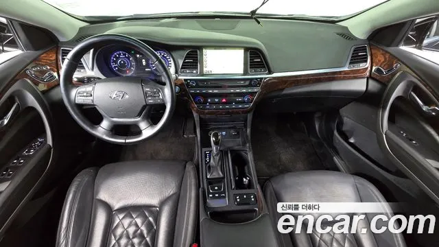 Hyundai Aslan 2014 thumb 9