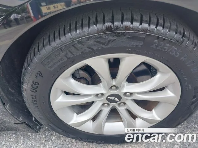 Hyundai Genesis 2013 thumb 12