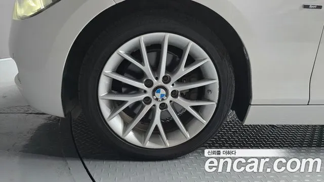 BMW 1 серии 2015 thumb 3