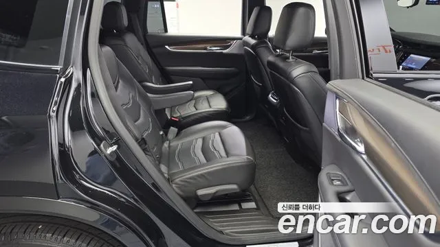 Cadillac XT6 2020 thumb 11