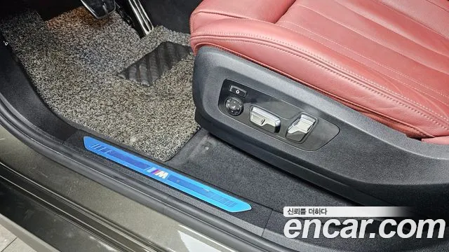 BMW X6 2021 thumb 2