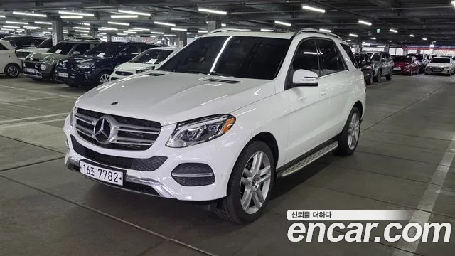 Mercedes-Benz GLE-Класс 2018 thumb 2