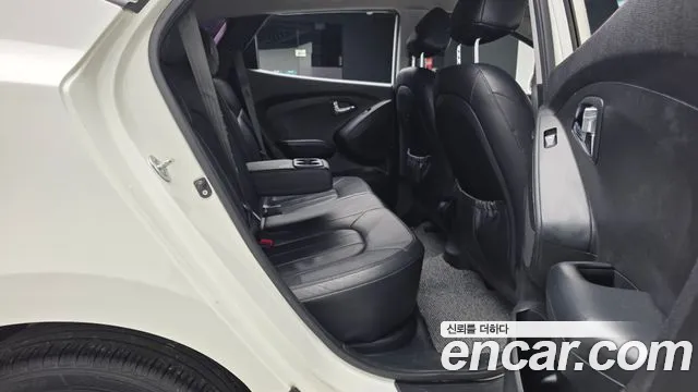 Hyundai Tucson 2012 thumb 11