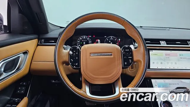 Land Rover Range Rover Velar 2019 thumb 9