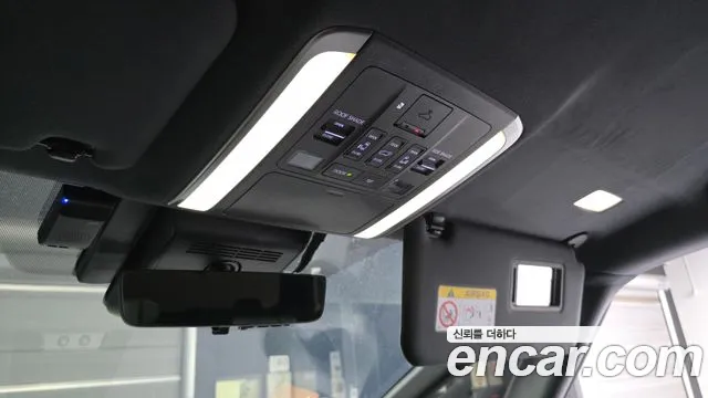 Toyota Alphard 2024 thumb 2
