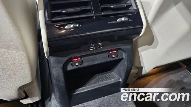 BMW 5 серии 2024 thumb 11
