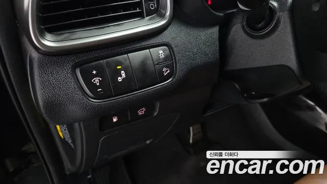 Kia Sorento 2018 thumb 6