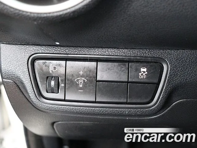 Kia K3 2018 thumb 5