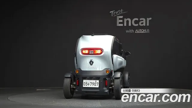 Renault Twizy 2017 thumb 2