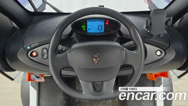 Renault Twizy 2017 thumb 7