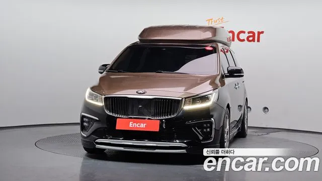 Kia Carnival 2018 thumb 8