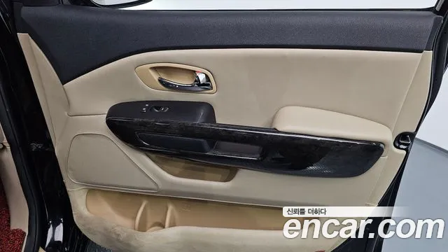 Kia Carnival 2018 thumb 12