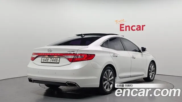 Hyundai Grandeur 2015 thumb 3