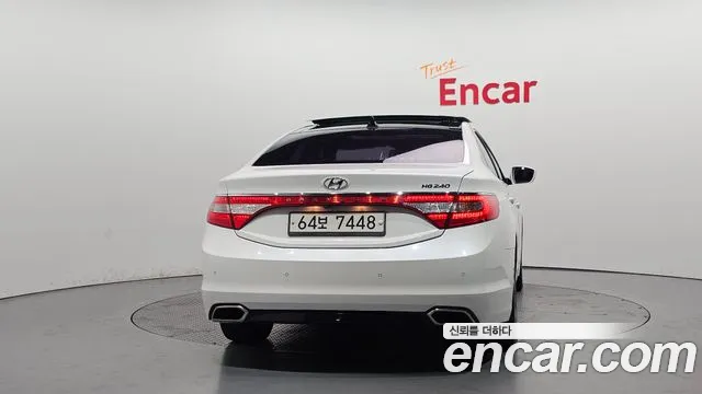 Hyundai Grandeur 2015 thumb 10