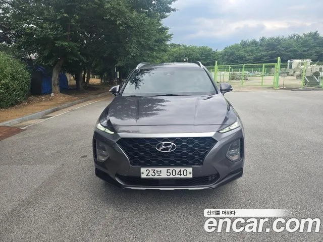 Hyundai Santa Fe 2018 thumb 8