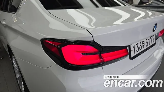 BMW 5 серии 2021 thumb 6