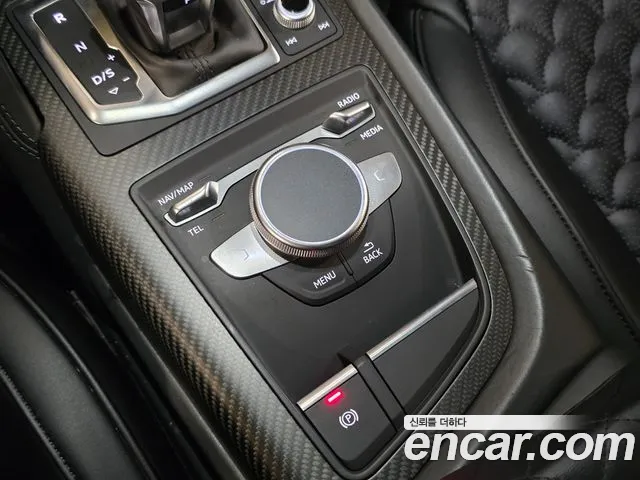 Audi R8 2017 thumb 10