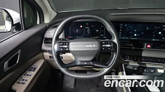 Kia Carnival 2025 thumb 3