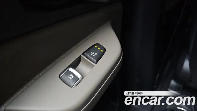 Kia Carnival 2025 thumb 6