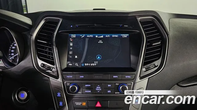 Hyundai Santafe 2017 thumb 6