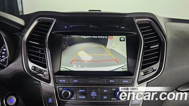 Hyundai Santafe 2017 thumb 10