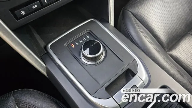 Land Rover Discovery Sport 2017 thumb 7