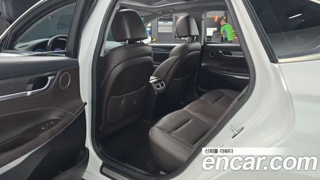Hyundai Grandeur 2018 thumb 10