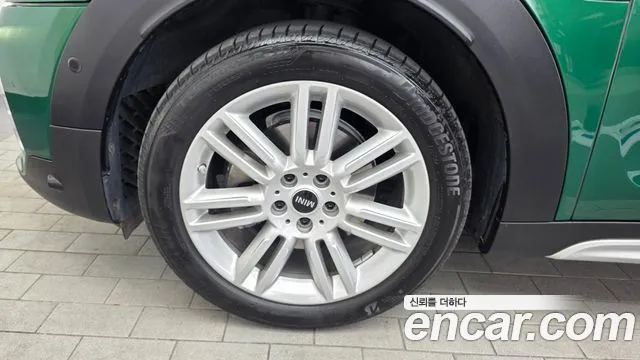 Mini Cooper Countryman 2022 thumb 9