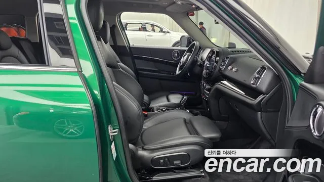 Mini Cooper Countryman 2022 thumb 2