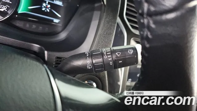 Ford Explorer 2019 thumb 9