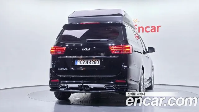 Kia Carnival 2019 thumb 3