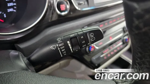 Kia Carnival 2019 thumb 8