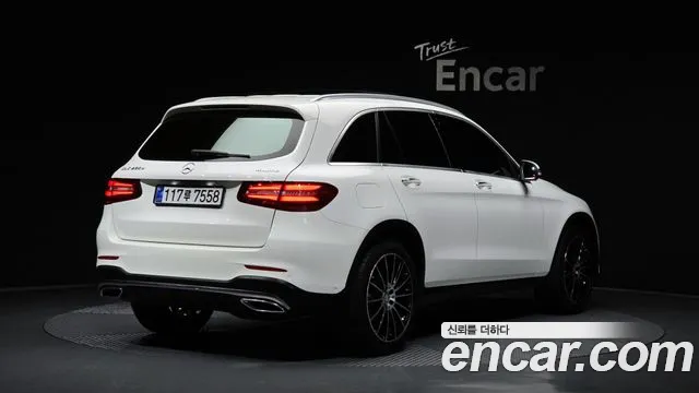Mercedes-Benz GLC 2016 thumb 11