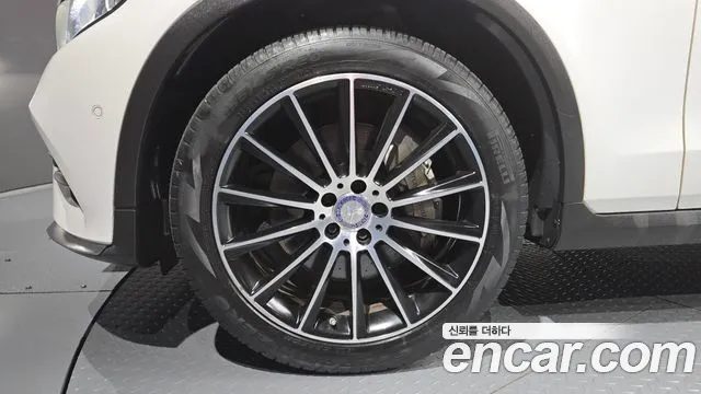 Mercedes-Benz GLC 2016 thumb 4