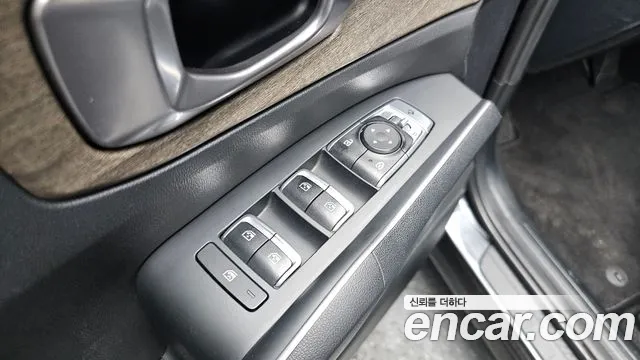 Kia Sorento 2023 thumb 2