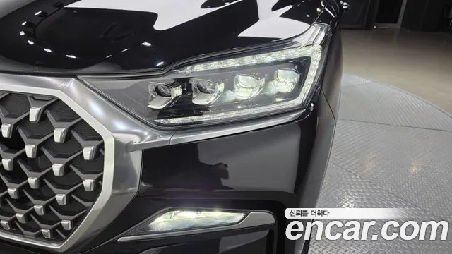 KGM Rexton 2020 thumb 4