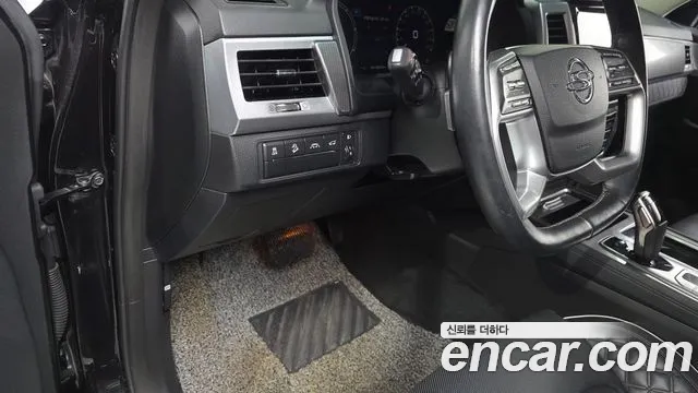 KGM Rexton 2020 thumb 2
