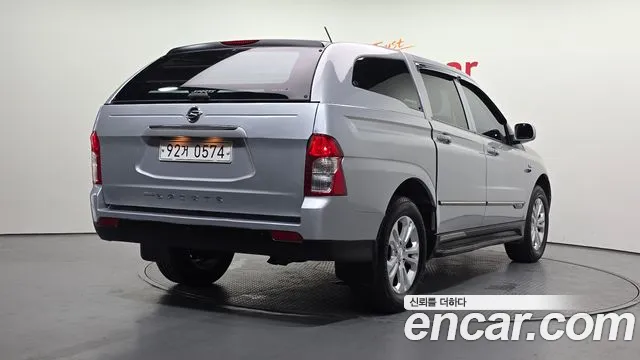 KGM Korando 2017 thumb 4