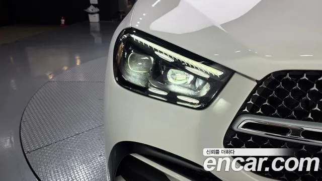 Mercedes-Benz E-Класс 2024 thumb 5