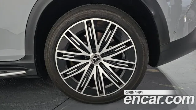 Mercedes-Benz EQE 2023 thumb 2