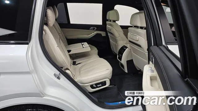 BMW X7 2025 thumb 6