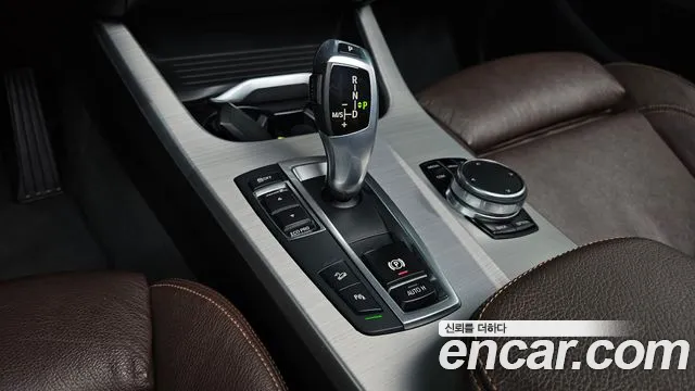 BMW X4 2018 thumb 4