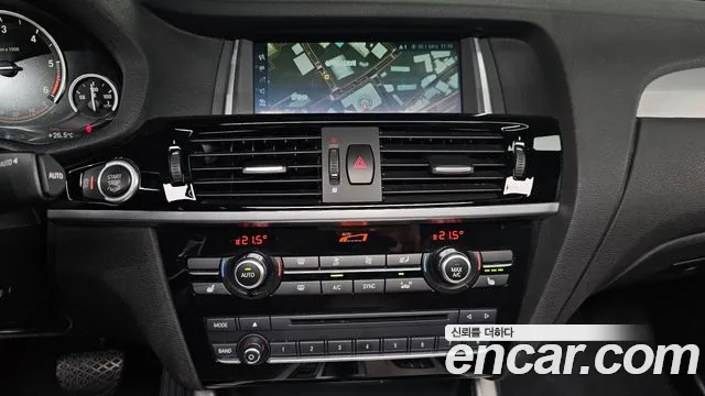 BMW X4 2018 thumb 3