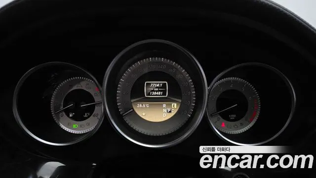 Mercedes-Benz CLS 2011 thumb 5