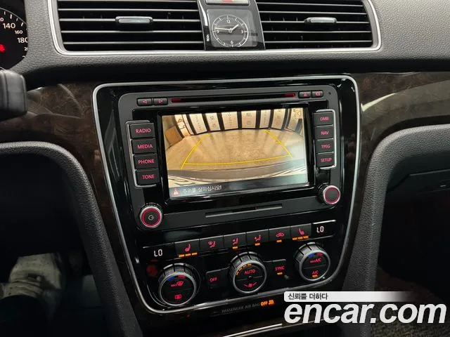 Volkswagen Passat 2015 thumb 5