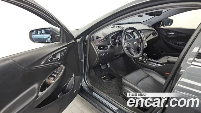 Chevrolet Malibu 2017 thumb 11