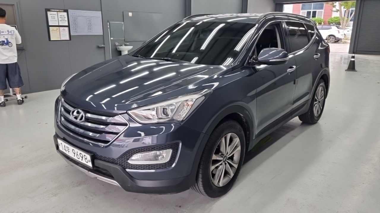 Hyundai Санта Фе 2015 thumb 2