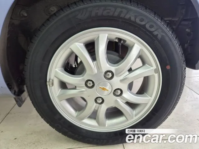 Chevrolet Spark 2015 thumb 8