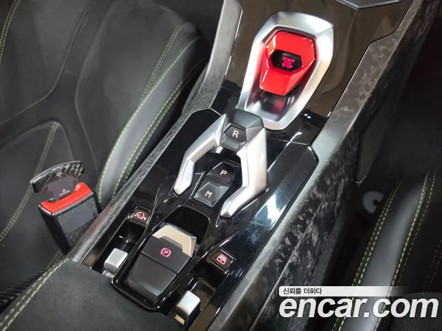 Lamborghini Huracan 2019 thumb 2